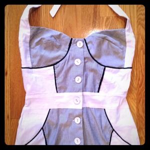 White & grey knee-length 1940s style dress