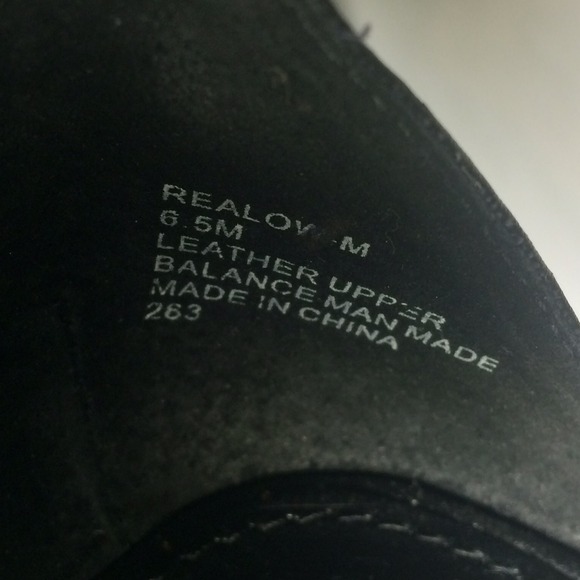 Steve Madden REALOVE black strap heels with gold - Picture 2 of 4