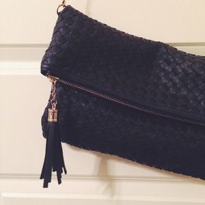Navy Woven Purse w/ Tassel