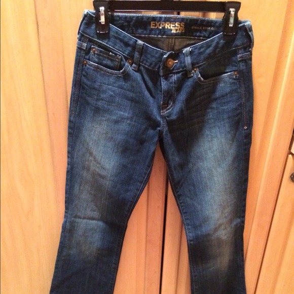 Express jean