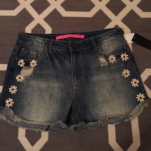 NWT high waist fit shorts