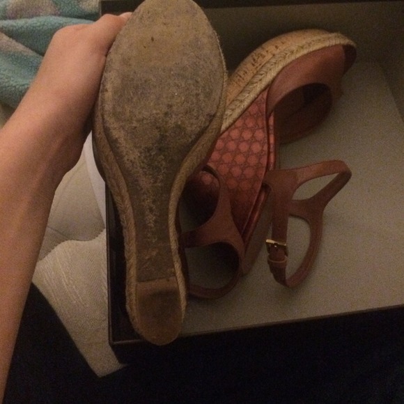 Another Photo of Bottom of Gucci Wedges