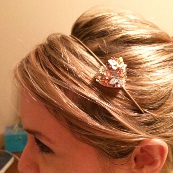 Juicy Couture crystal headband