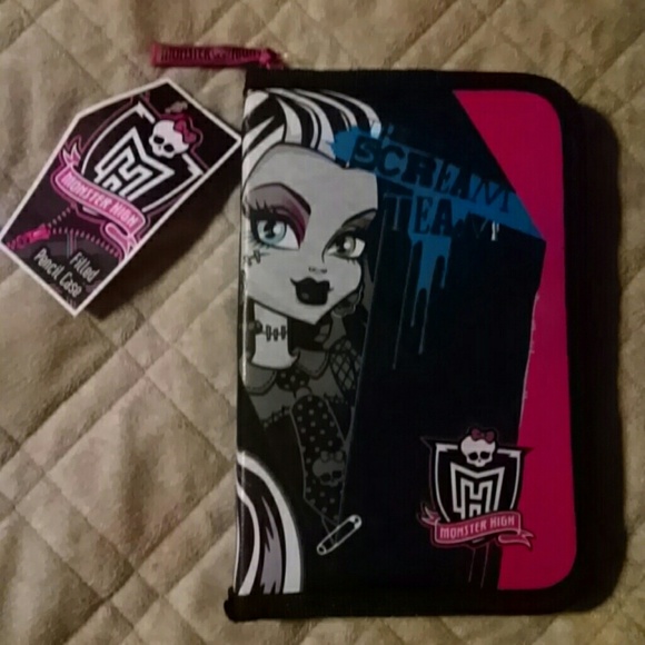 Monster High Filled Pencil Case