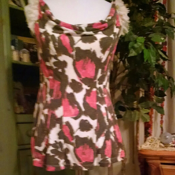 Cute preloved anthro top.