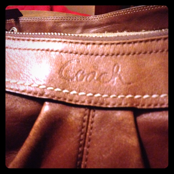 Authentic Coach Bag trade with @tish9801
