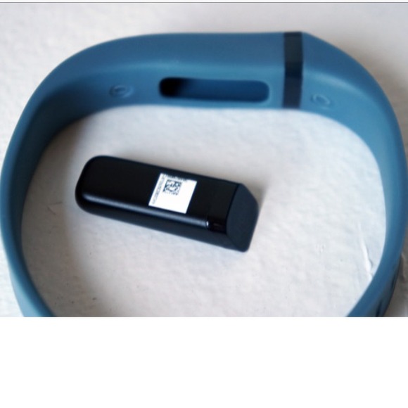 Small Fitbit Flex with equipment- Blue Band