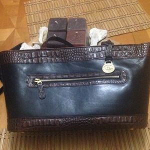 Very classy Brahmin Tote