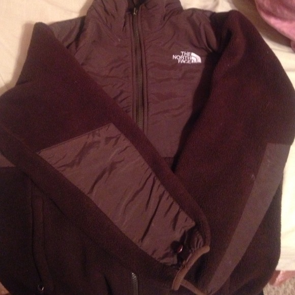 Brown large north face coat