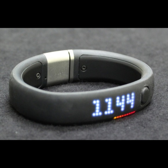 Black NikeFuel band- small