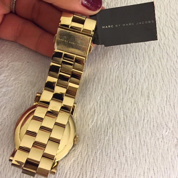 Marc Jacobs Watch! 😱😍 - Picture 4 of 4