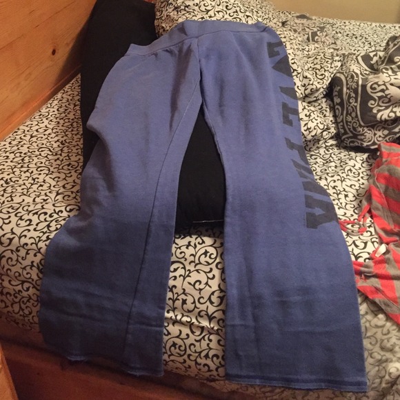 ✌️TRADED✌️Authentic pink sweats