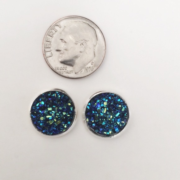 3 for 15๐blue green metallic Drusy style studs - Picture 2 of 4