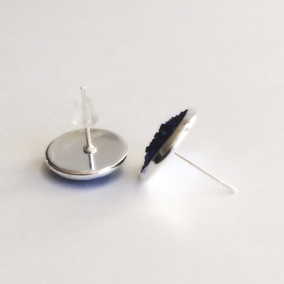 3 for 15๐blue green metallic Drusy style studs - Picture 3 of 4