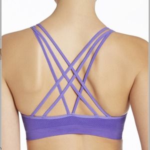 Vaasa sports bra turquoise by Fabletics