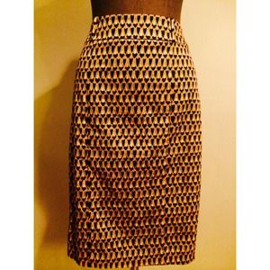 High waist skirt with a small amount of stretch.