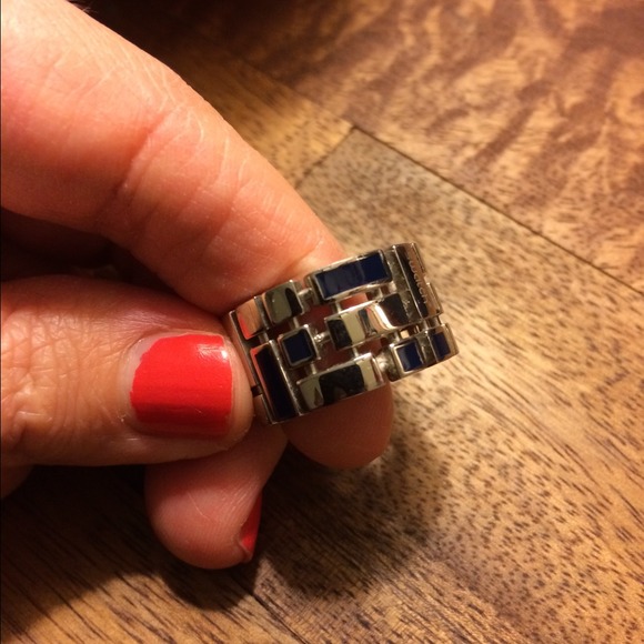 Swatch Geometric Ring