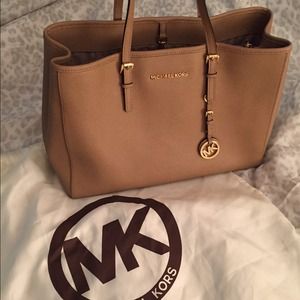 Michael Kors Jet Set Large Tote JUST REDUCED