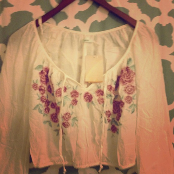 Bell sleeve top