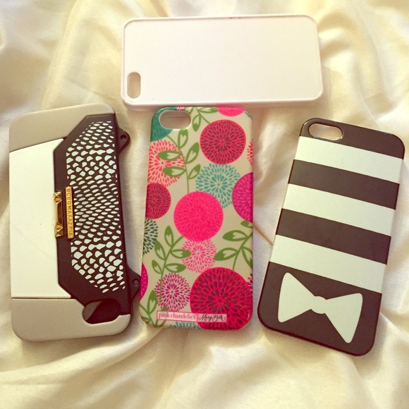 I phone 5 case bundle 👍