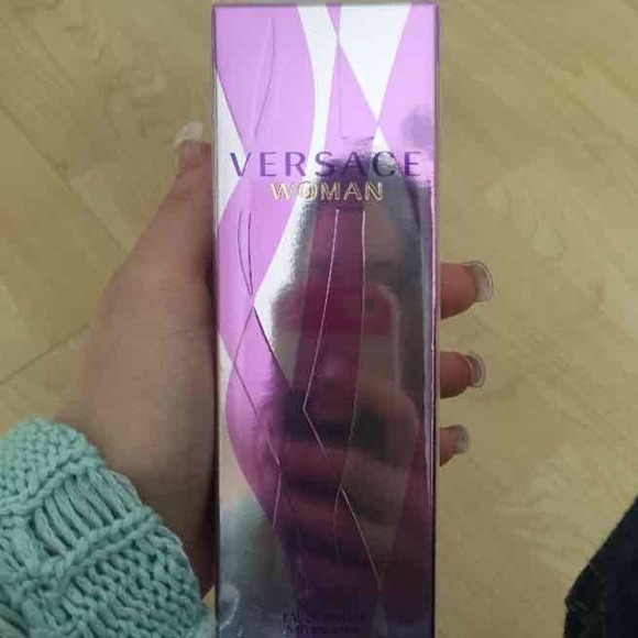 Versace women perfume
