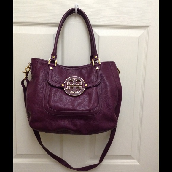 Tory Burch Amanda Hobo Violet Purple!