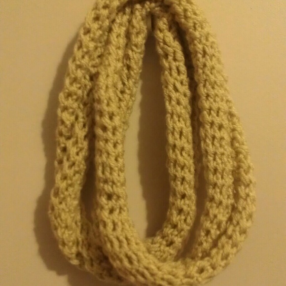 Handmade Beige Infinity Scarf