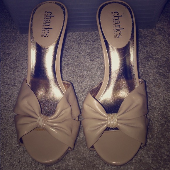 Cute leather tan sandals