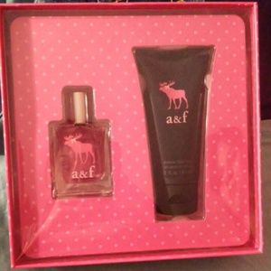 Abercrombie Perfume & Lotion Case
