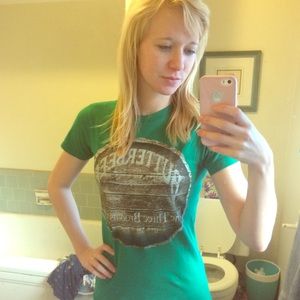 Harry Potter tee. The Three Broomsticks