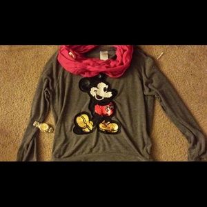 Mickey Mouse sweat shirt!