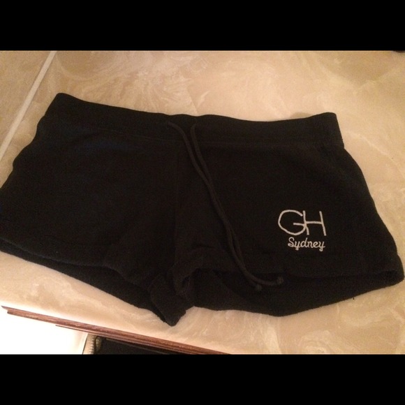 NWOT Gilly Hicks shorts