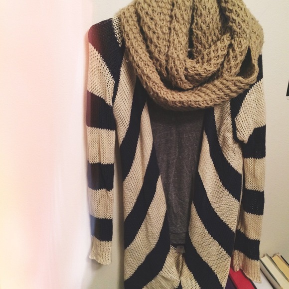 Navy and cream chevron open knit cardigan
