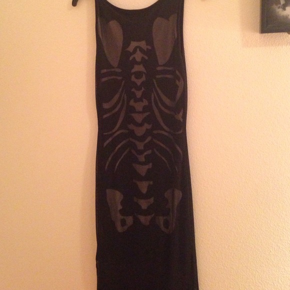 Long black skeleton dress - Picture 4 of 4