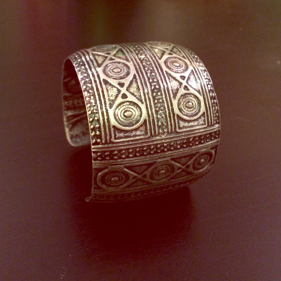 🚫SOLD 🚫Free People Cuff