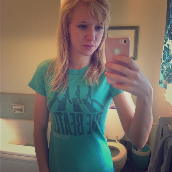 Beatles abbey road shirt