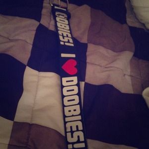 I ❤️ Doobies belt