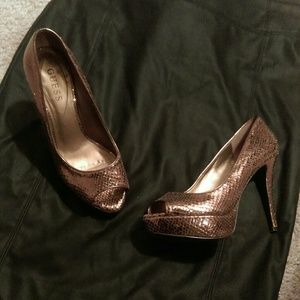 Guess Gold Heels