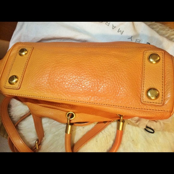 Marc by Marc Jacobs Handbag (With gift!!!) - Picture 4 of 4