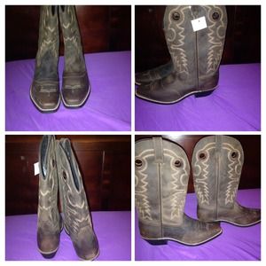 brown cowgirl boots