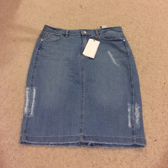 Denim skirt