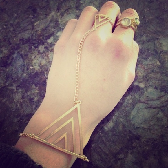 Triangle bracelet and ring chain