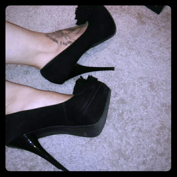 Black Pom Pom Heels