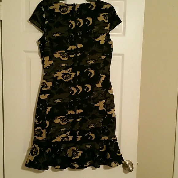 Cute N' Flirty Mischka Dress - Picture 4 of 4