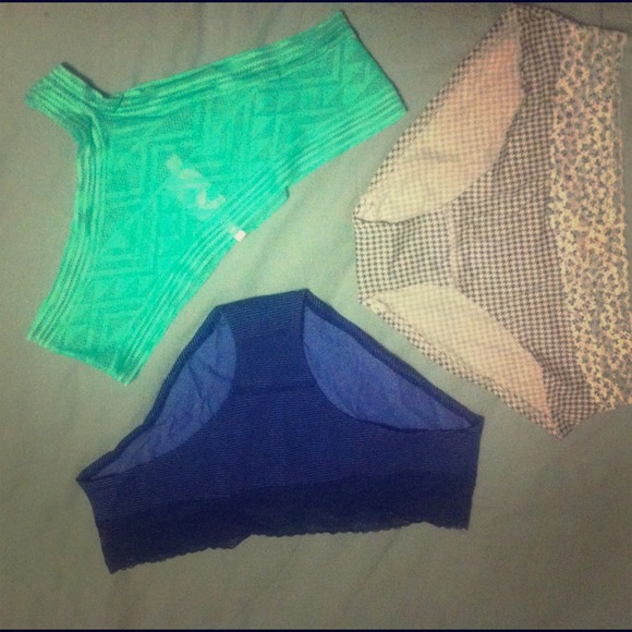 Combo panties💙💚💗