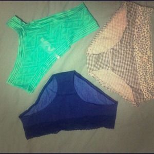 Combo panties💙💚💗