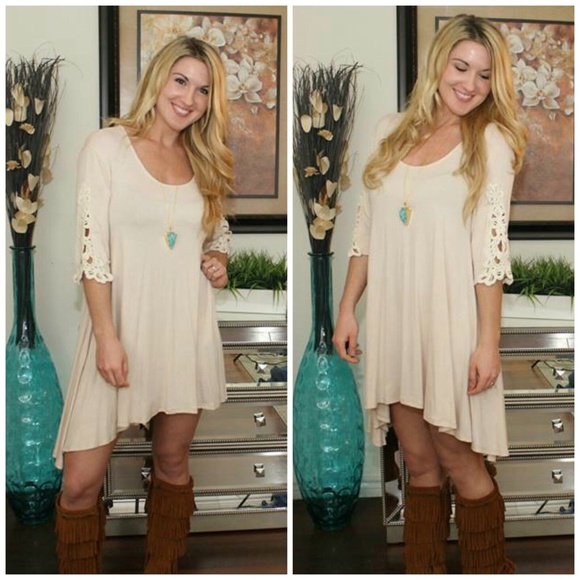🎉Host Pick🎉 Boho Dress w/Crochet Lace Sleeves! - Picture 4 of 4