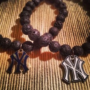 Yankees bracelet