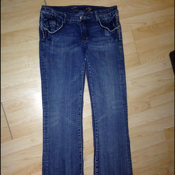 Sevens jeans size 31. In good used condition!