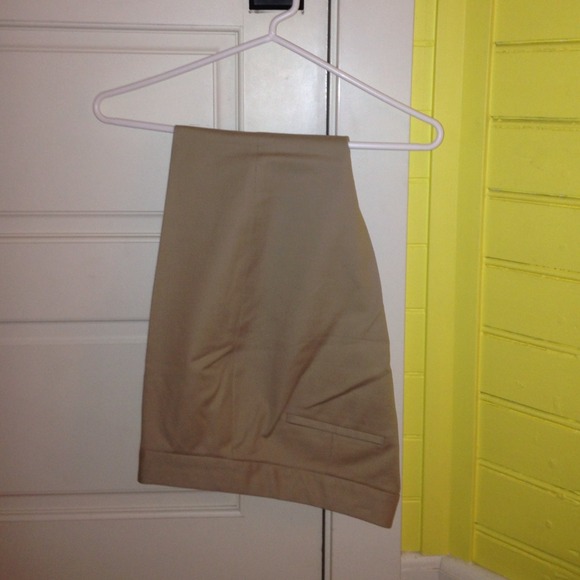 Elie tahari trousers size 8 or BEST OFFER